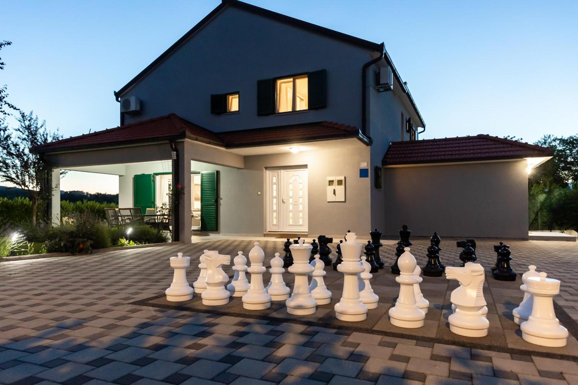 Villa Matko - Family Destination Zmijavci Eksteriør billede